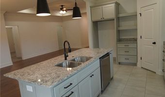 8 McDole Ln, Bella Vista, AR 72715