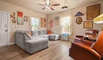 1711 Shasta St, Anderson, CA 96007