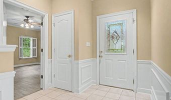 1911 Regalwood Dr, Albany, GA 31721
