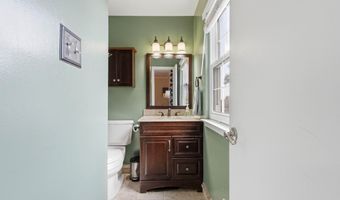 6812 LAMP POST Ln, Alexandria, VA 22306