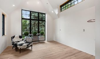 502 N 6th St, Aspen, CO 81611