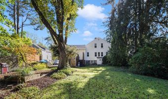 85 Sweet Ln, North Kingstown, RI 02852