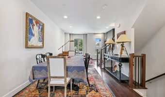 1924 CHAPMAN Ave 10, Rockville, MD 20852