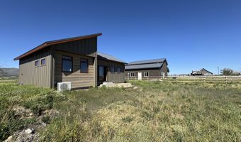 159 Foothill Rd, Carey, ID 83320