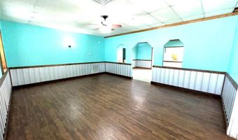 101 2nd St, Annapolis, MO 63620