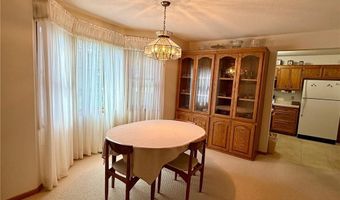 14401 Glenda Dr, Apple Valley, MN 55124