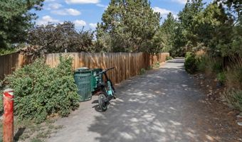 1730 SE Virginia Rd, Bend, OR 97702