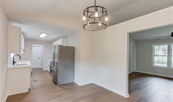 105 Deupree Ct, Athens, GA 30607