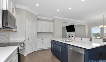 444 Summit Lakes Dr, Athens, AL 35613