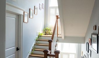 4512 WINDSOR Ln, Bethesda, MD 20814
