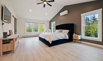 365 Walden Parke Way, Bangor, ME 04401