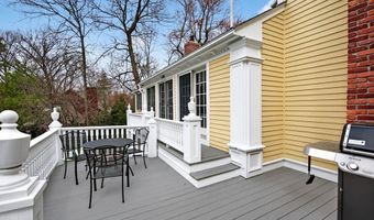 21 Greybirch Rd, Andover, MA 01810