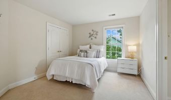 6211 YORKSHIRE Ter, Bethesda, MD 20814
