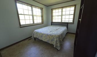 3036 P Hwy Hwy, Alton, MO 65606