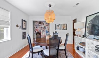 523 Woodland Dr, Benton, AR 72015