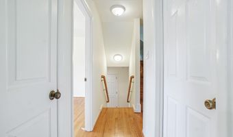 8524 DOTER Dr, Alexandria, VA 22308