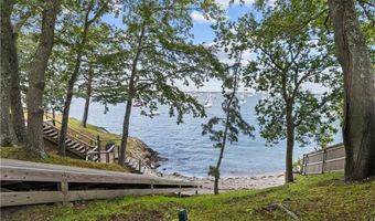 111 Harrison Ave B4, Newport, RI 02840