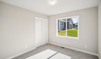 25127 Bluebird Cir, Adel, IA 50003
