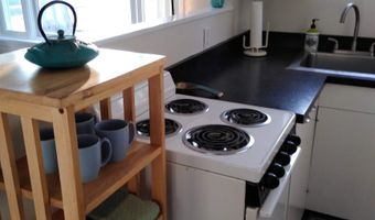 56 Wright Ave, Burlington, VT 05401