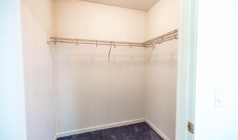 77 Knowles Rd, Belgrade, ME 04917