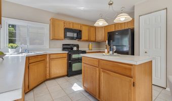 1370 Yellowstone Pkwy, Algonquin, IL 60102