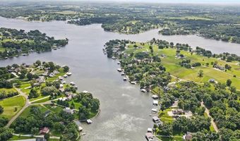 1066 Lake Viking Ter, Altamont, MO 64620