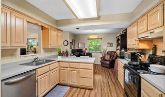 3211 Cardinal Creek Cir A & B, Bentonville, AR 72712