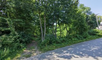 26 Birchwood Rd, Augusta, ME 04330
