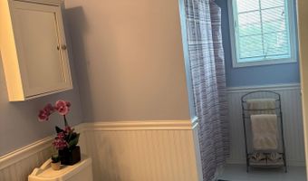 412 Bayview Ave, Bayville, NJ 08721
