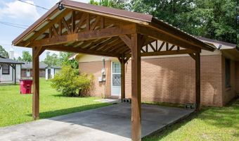 320 Brobston St, Baxley, GA 31513