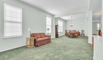 15 LILY POND Ln, Barnegat, NJ 08005