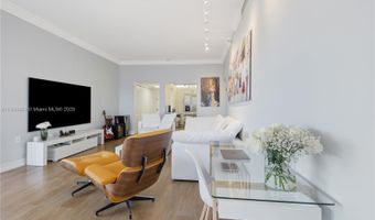 20505 E Country Club Dr 143, Aventura, FL 33180