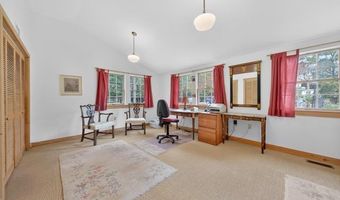 69 Smith Hill Rd, Airmont, NY 10952