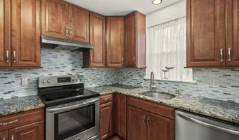 98 Wood Duck Ct, Allamuchy Twp., NJ 07840