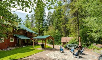 677 Latigo Ln, Bigfork, MT 59911