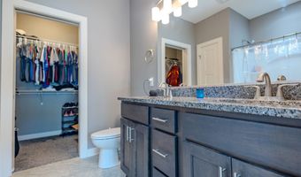 1105 Hunter Ct, Adel, IA 50003