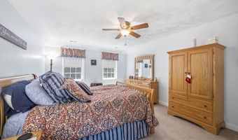 40 Adelman Rd, Billerica, MA 01821