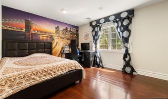 151 Mackay, Bergenfield, NJ 07621