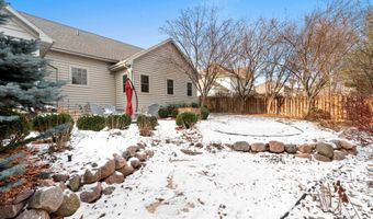 5318 N ROSEMARY Dr, Appleton, WI 54913