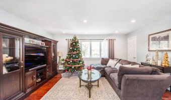 230 Avenue A, Bayonne, NJ 07002