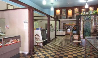 1332 COMMERCIAL St, Astoria, OR 97103