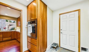 1002 Diamond Dr, Arcata, CA 95521