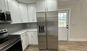 6013 FORTUNE Pl 6013, Apollo Beach, FL 33572