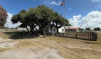 502 N Commercial St, Aransas Pass, TX 78336