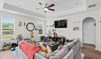 105 Grange Ln, Beaufort, SC 29907