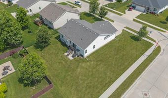 2914 SW Pleasant St, Ankeny, IA 50023