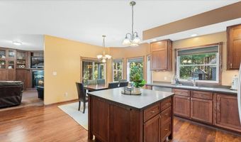 3411 Pawnee Dr SE, Alexandria, MN 56308