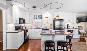 137 Hidden Creek Dr, Advance, NC 27006