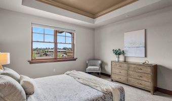 363 SW Bluff Dr 409, Bend, OR 97702