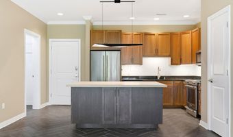 250 Daniel Burnham Sq 305, Columbus, OH 43215